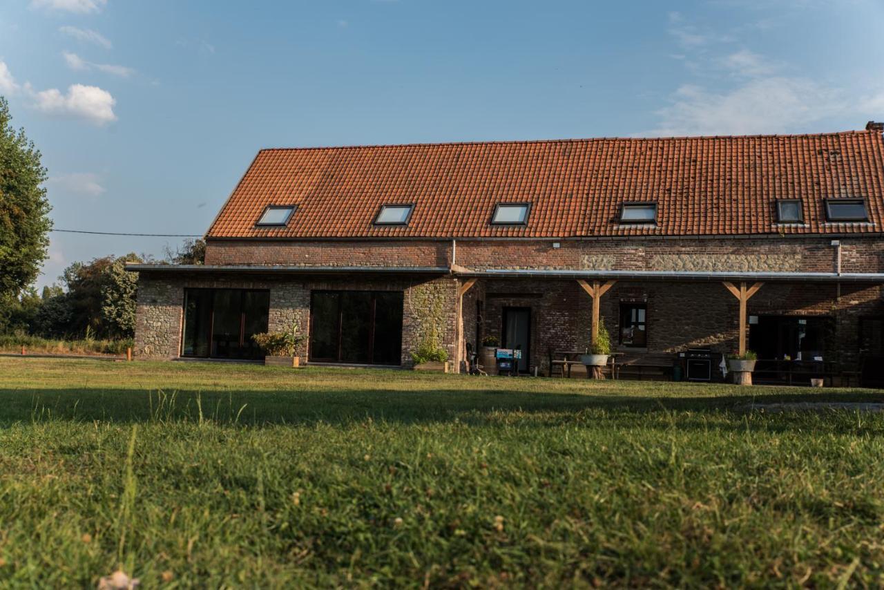Au Petit Canteleu - Bed & Breakfast Beloeil Luaran gambar